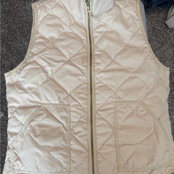 J. Crew Jackets & Blazers - J. Crew Quilted Ivory Vest